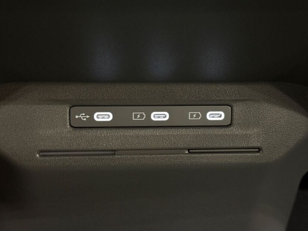 Kia EV3 2027 Harmaa