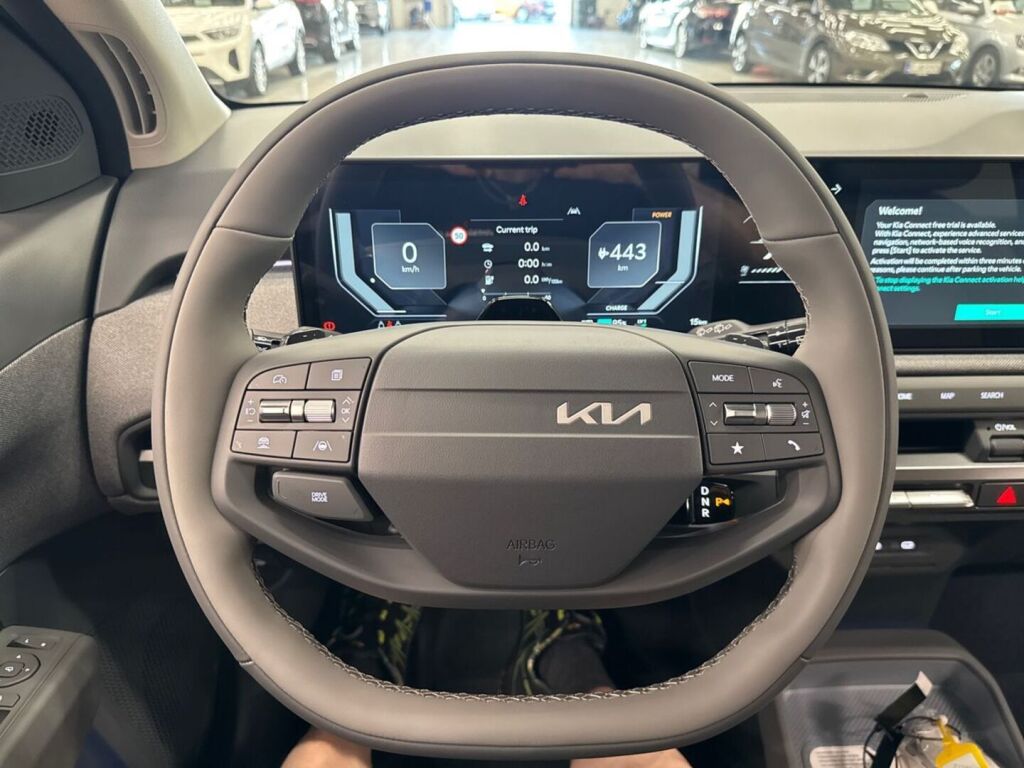 Kia EV3 2027 Harmaa