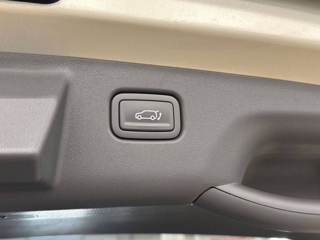 Kia EV3 2027 Harmaa