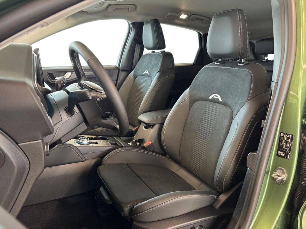 Ford Kuga 2026 Vihreä
