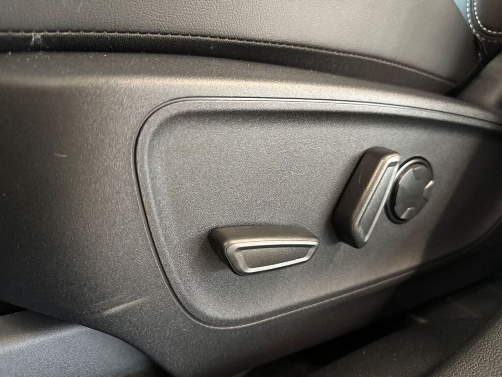 Ford Kuga 2026 Vihreä