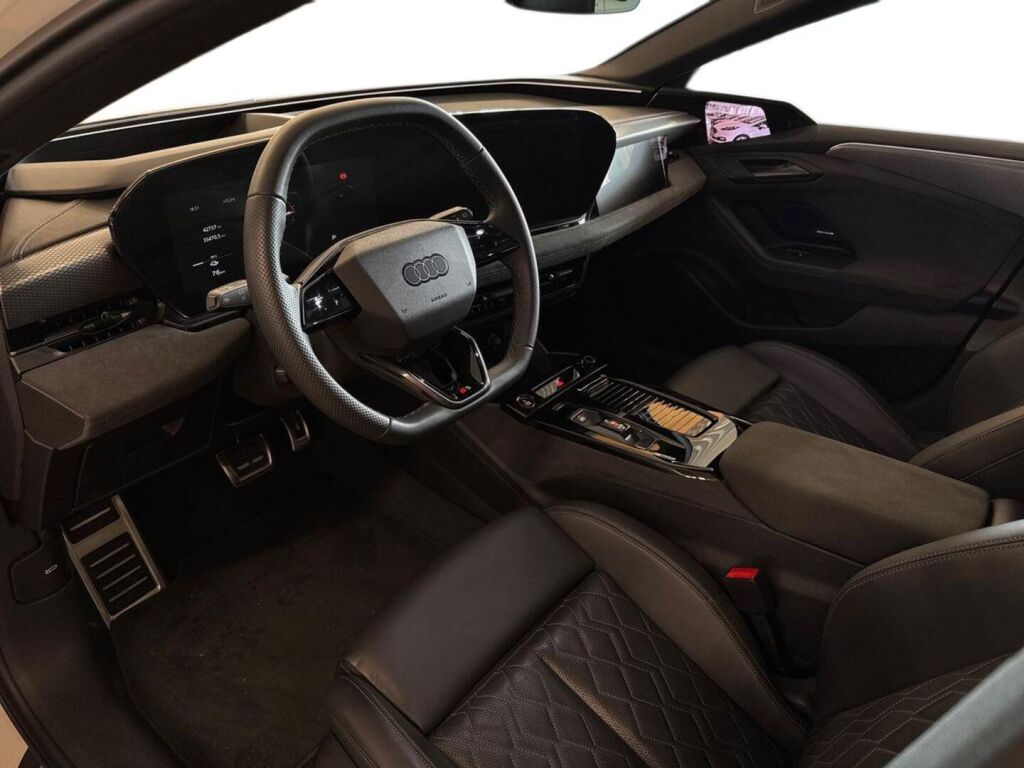 Audi S6 e-tron 2025 Ruskea (beige)
