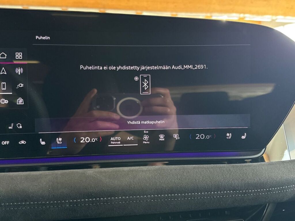 Audi S6 e-tron 2025 Ruskea (beige)