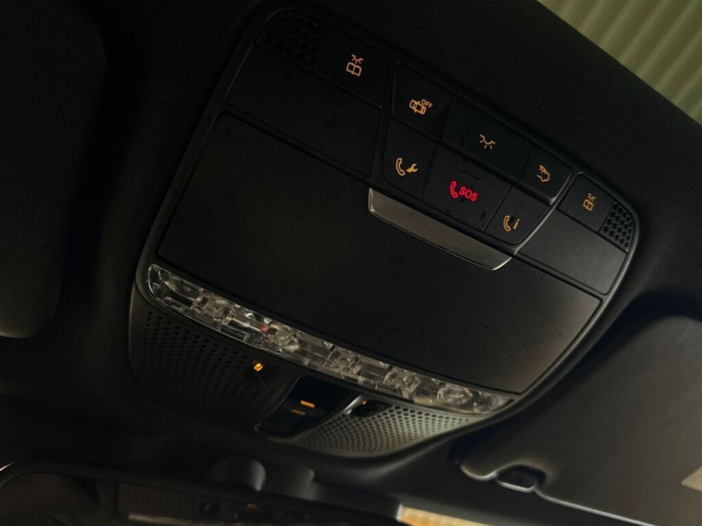 Mercedes-Benz C 43 AMG 2016 Musta