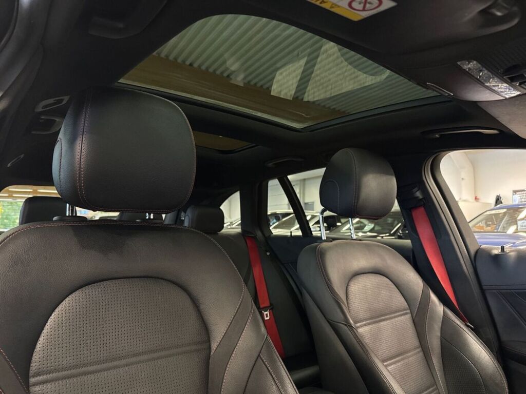 Mercedes-Benz C 43 AMG 2016 Musta