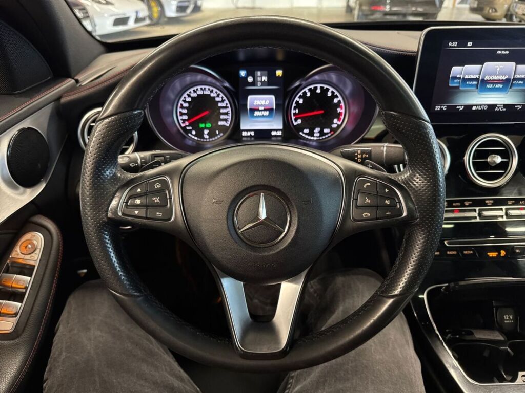 Mercedes-Benz C 43 AMG 2016 Musta