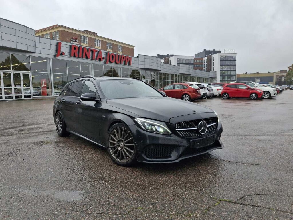 Mercedes-Benz C 43 AMG 2016 Musta