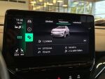 Volkswagen ID.4 2023 Met.valkoinen/musta katto