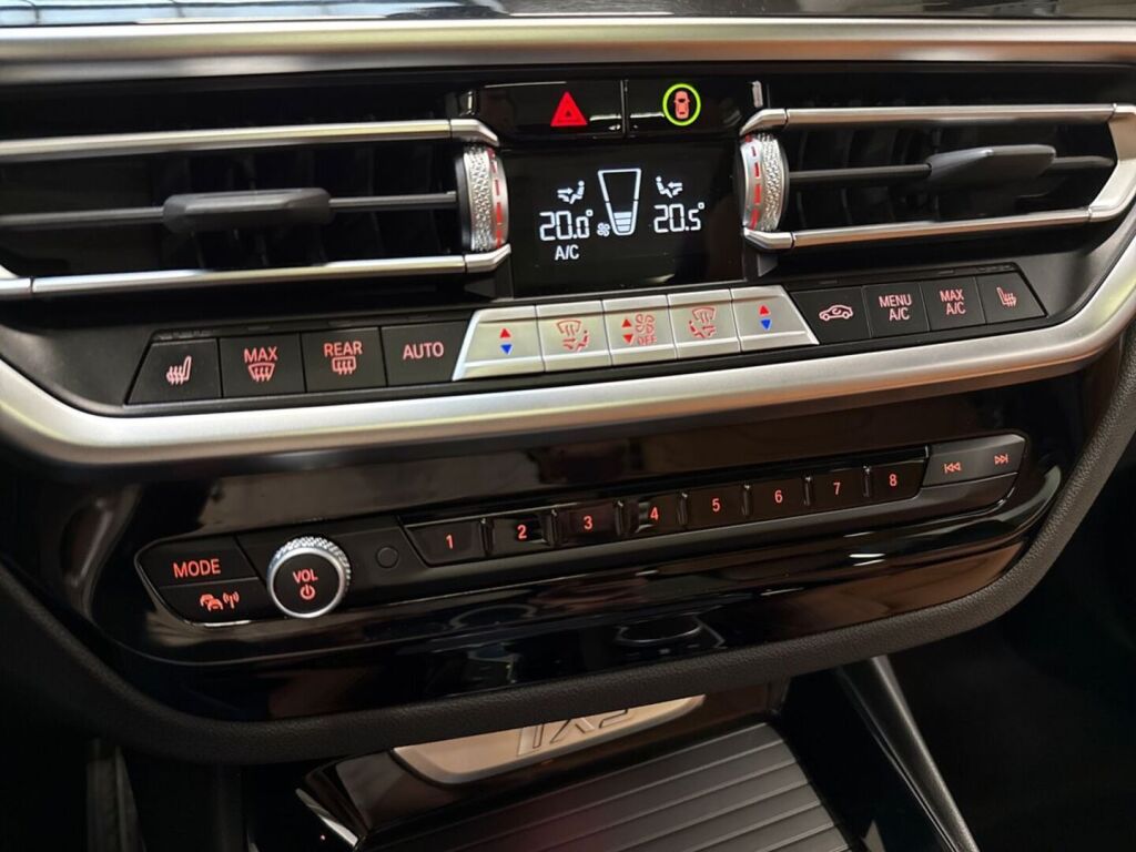 BMW iX3 2023 