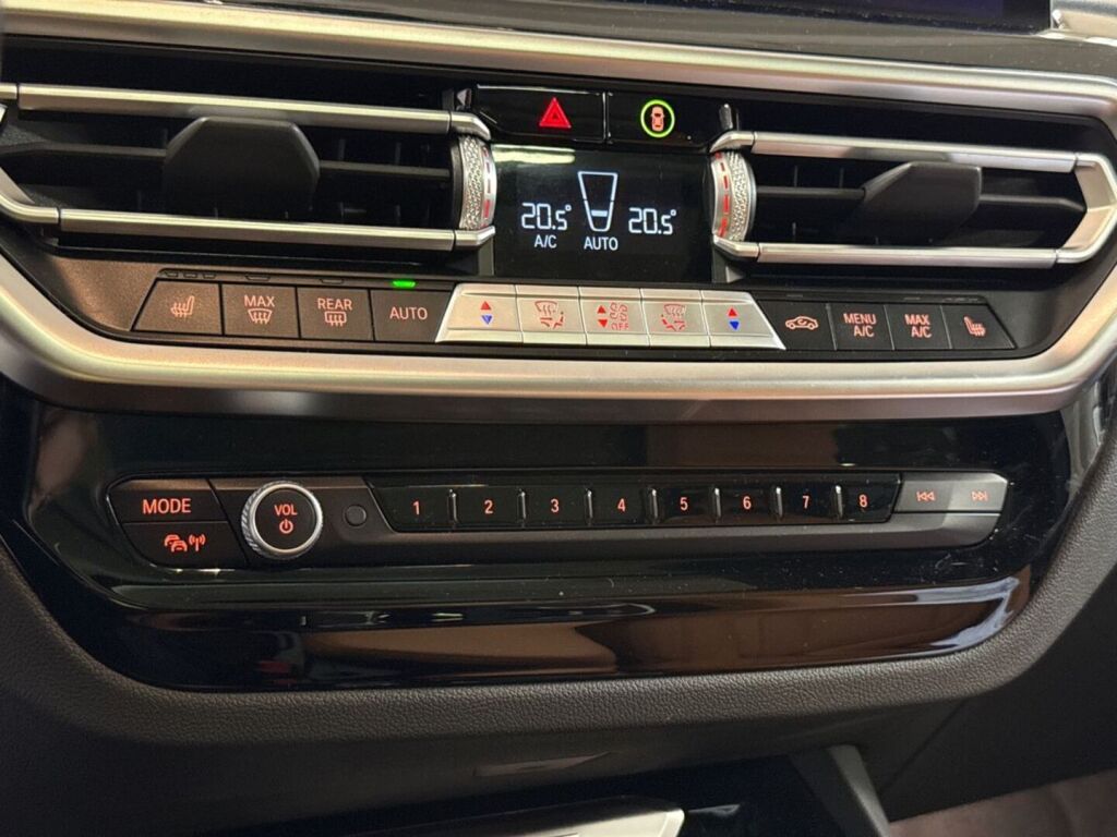 BMW iX3 2023 