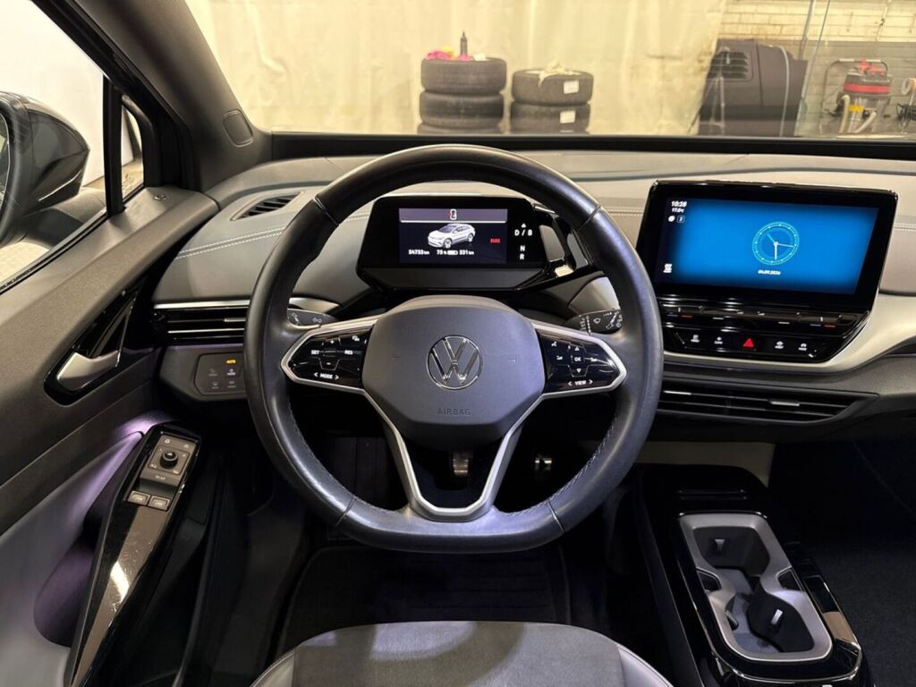 Volkswagen ID.4 2023 Mythos Black Metallic