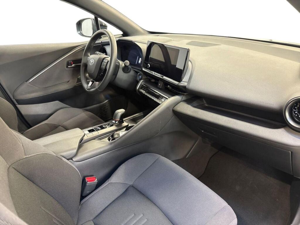 Toyota C-HR 2025 met.hopea