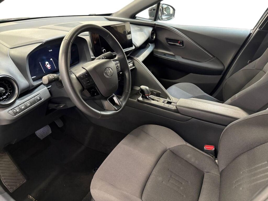 Toyota C-HR 2025 met.hopea