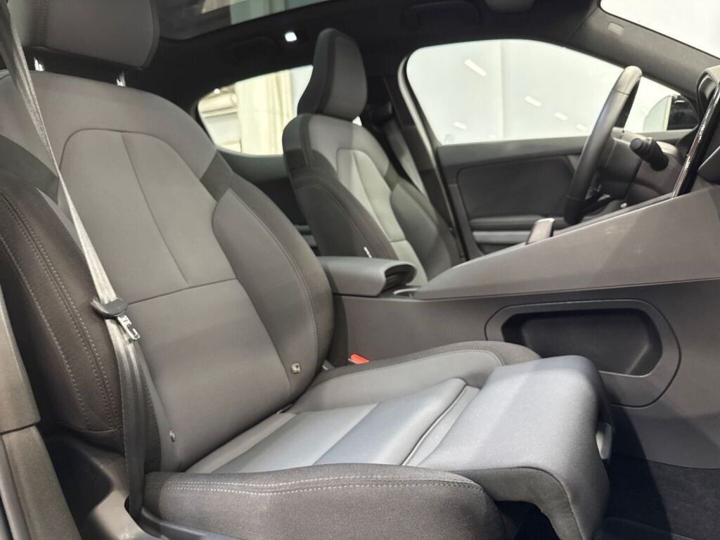 Polestar 2 2024 Space