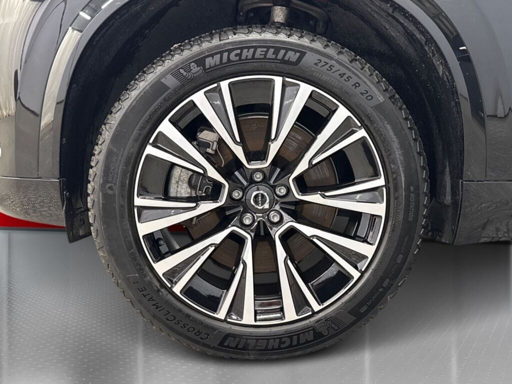 Volvo XC90 2023 