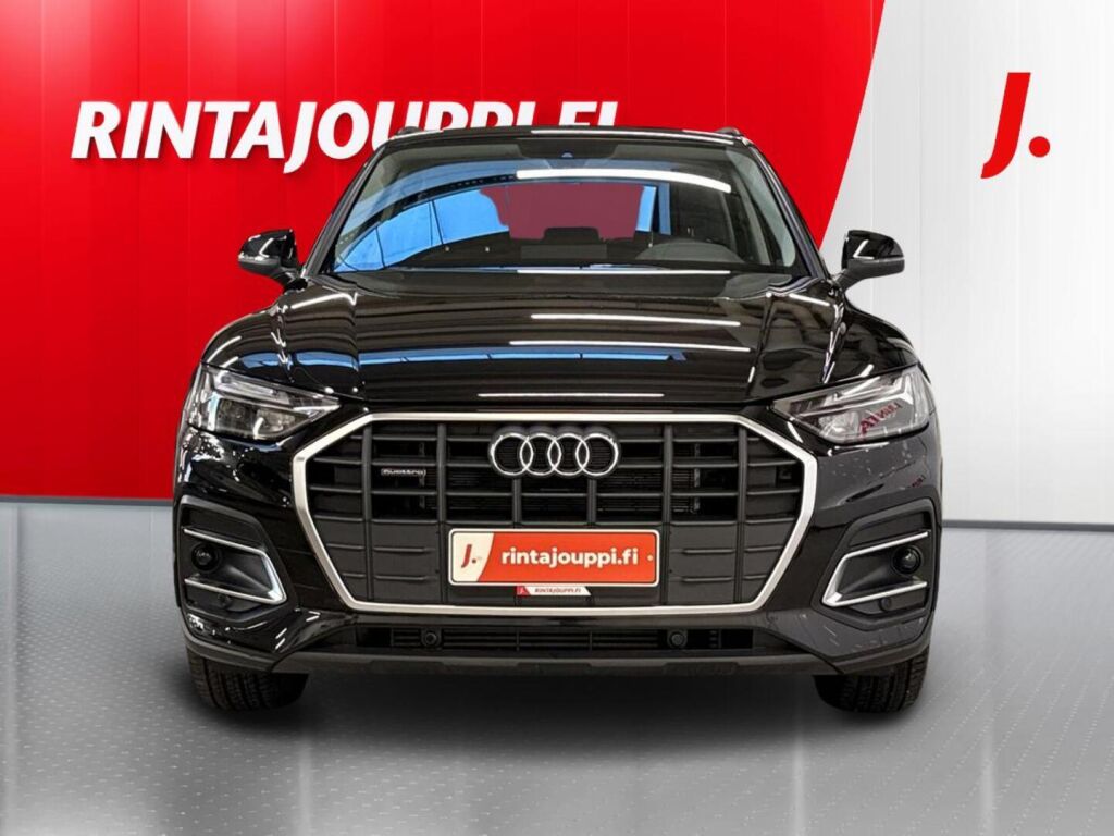 Audi Q5 2024 Mythos Black Metallic