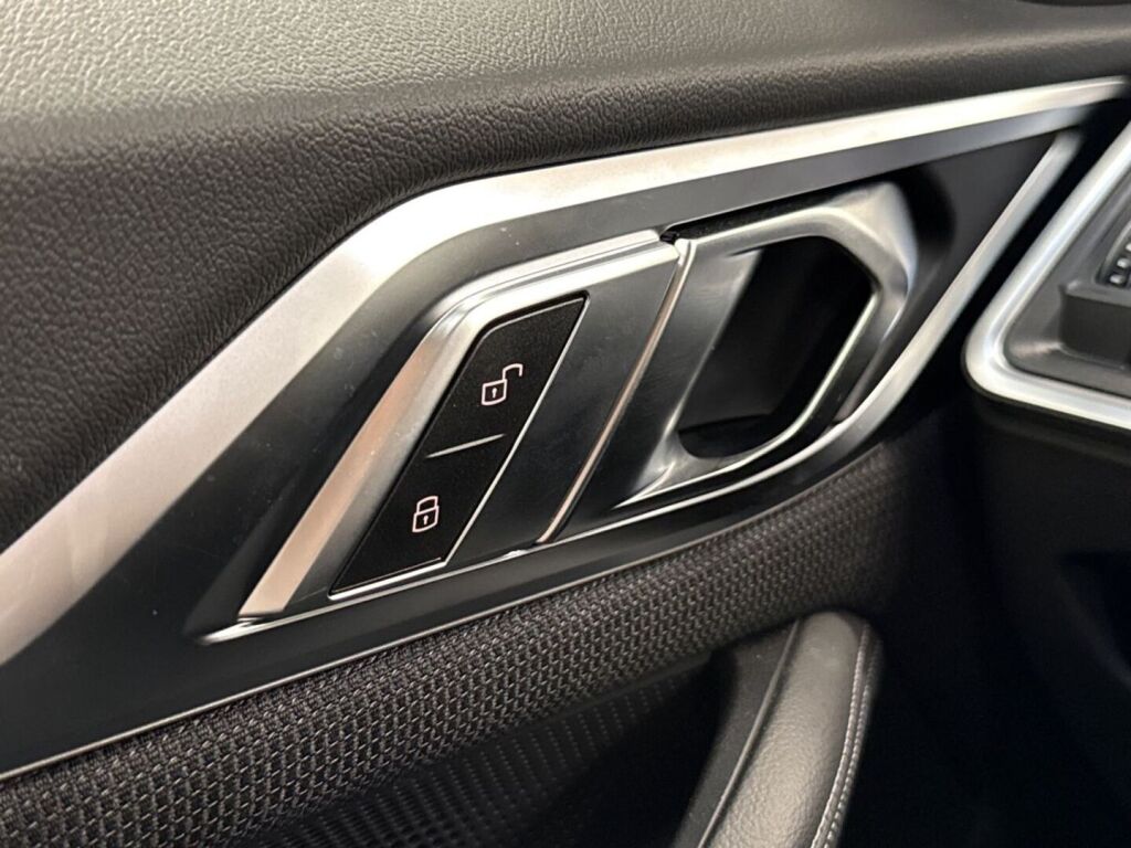 BMW i4 2023 