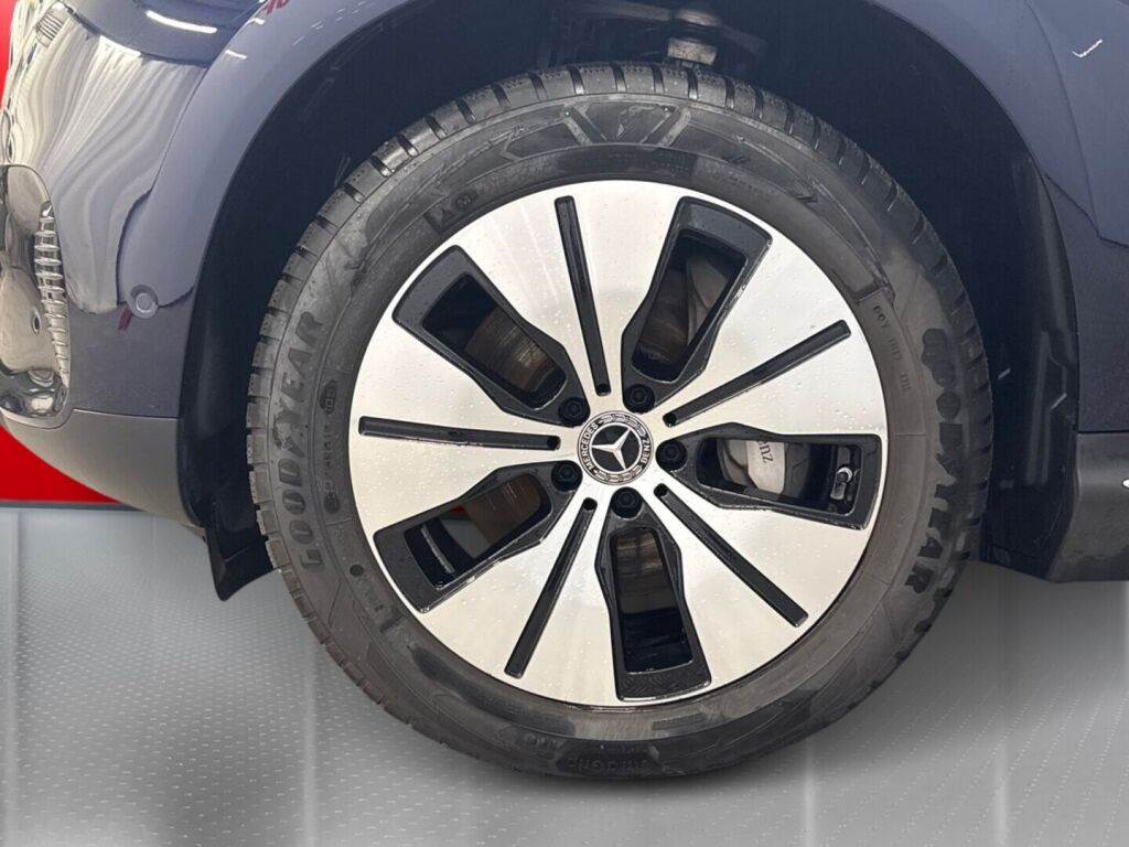 Mercedes-Benz EQC 2023 Kavansiitinsininen