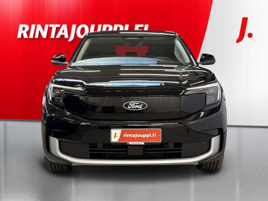 Ford Explorer 2026 Musta