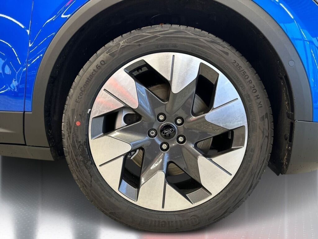 Ford Explorer 2026 Sininen