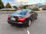 Mercedes-Benz E 2011 Ruskea (beige)