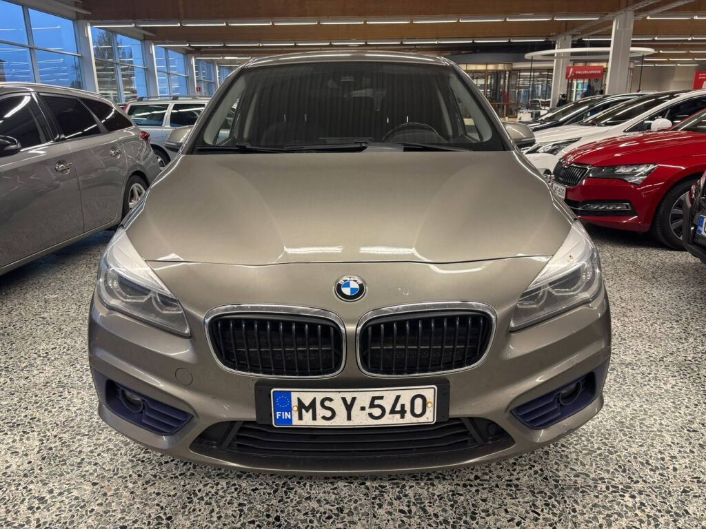 BMW 216 2016 Hopea