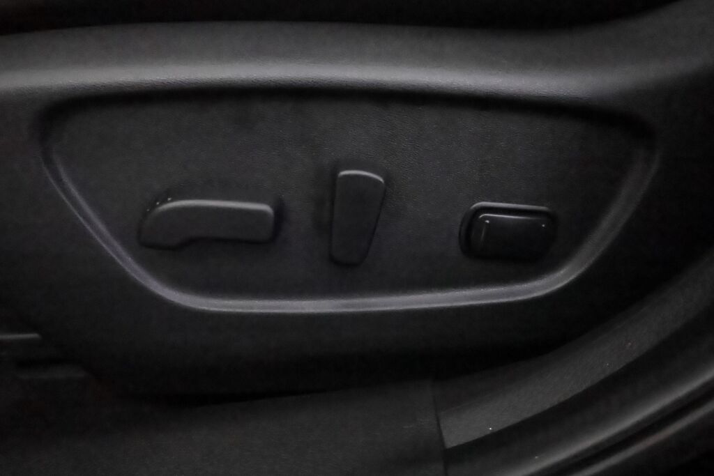 Nissan X-Trail 2016 Musta