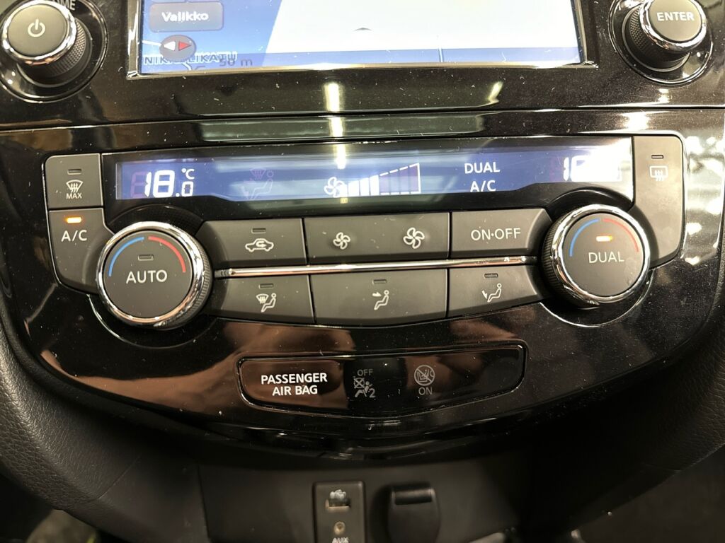 Nissan X-Trail 2016 Musta