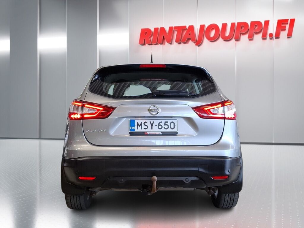 Nissan Qashqai 2016 Hopea