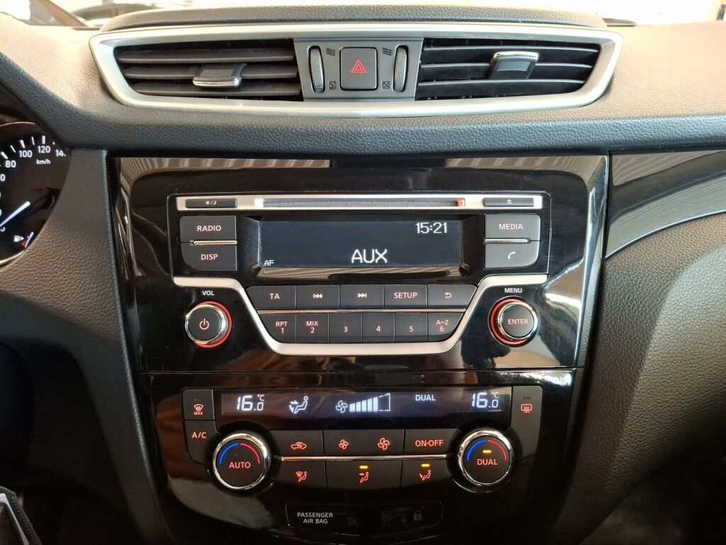 Nissan Qashqai 2016 Hopea