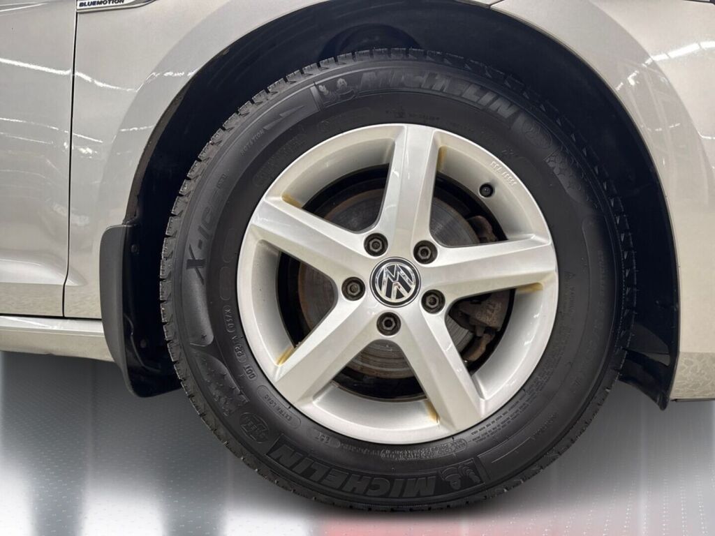 Volkswagen Golf 2016 Harmaa