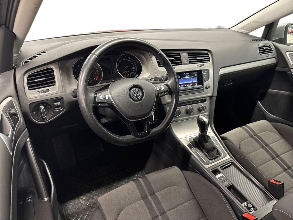 Volkswagen Golf 2016 Harmaa