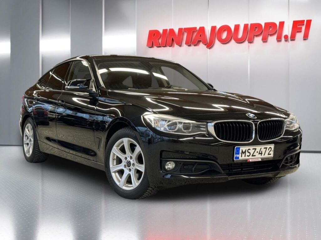 BMW 320 Gran Turismo 2016 Musta