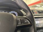Skoda Superb 2016 Ruskea (beige)