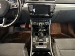 Skoda Superb 2016 Ruskea (beige)