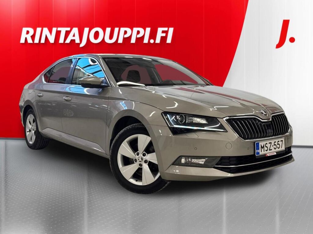 Skoda Superb 2016 Ruskea (beige)
