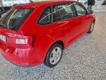 Skoda Rapid 2016 Punainen