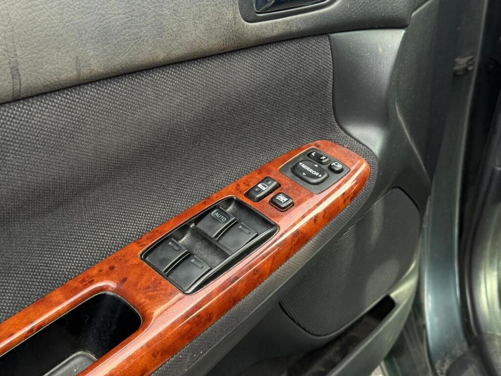 Toyota Camry 2002 Vihreä