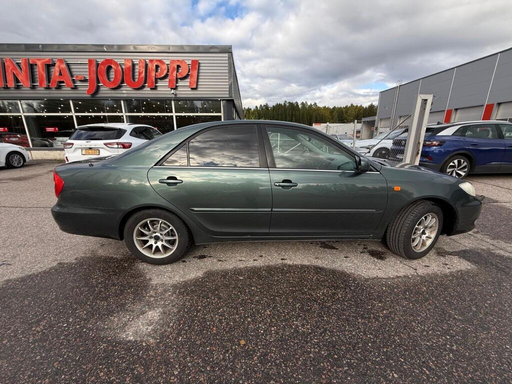 Toyota Camry 2002 Vihreä
