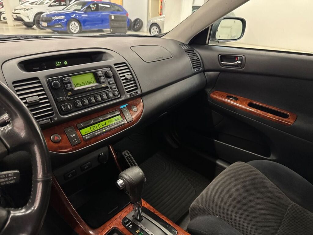 Toyota Camry 2002 Vihreä