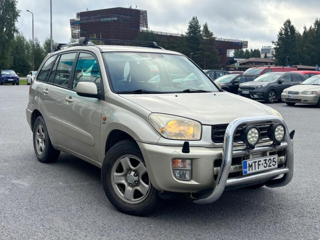 Toyota RAV4 2002 Hopea