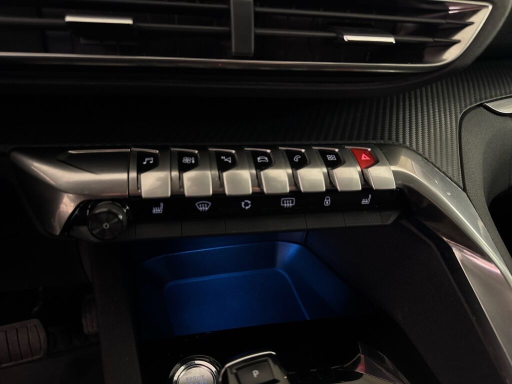 Peugeot 3008 2020 Harmaa