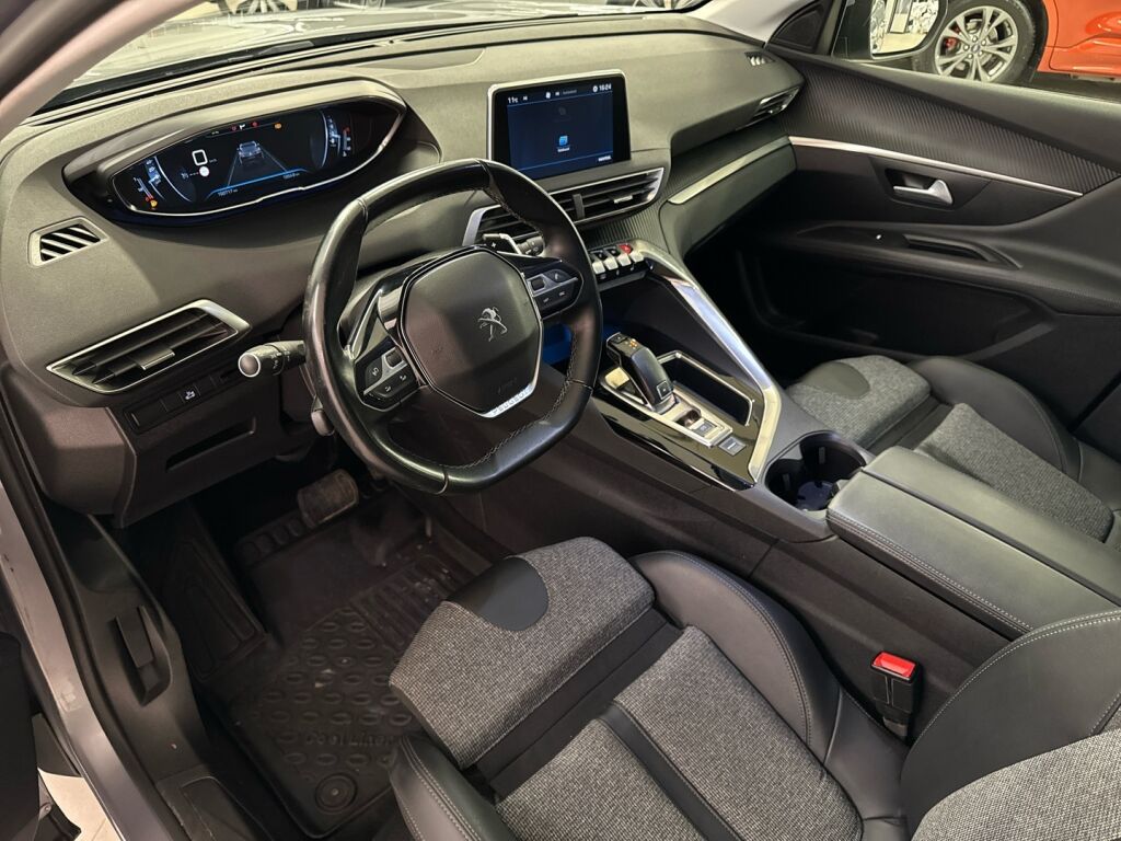 Peugeot 3008 2020 Harmaa