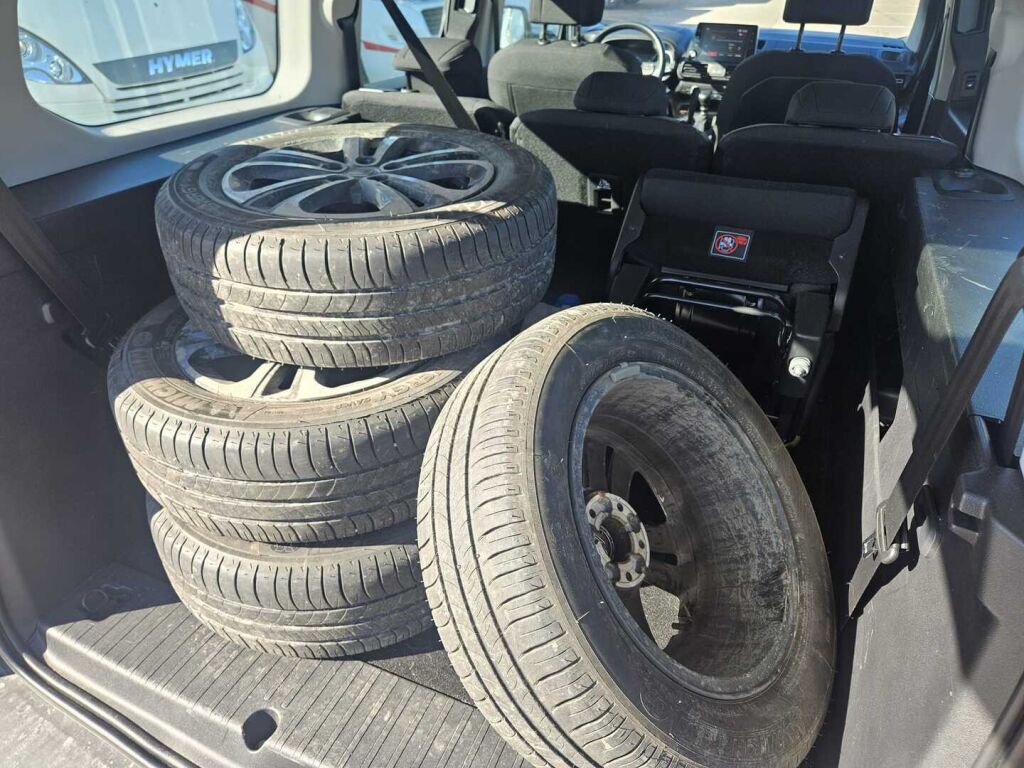 Citroen Berlingo 2020 Vihreä