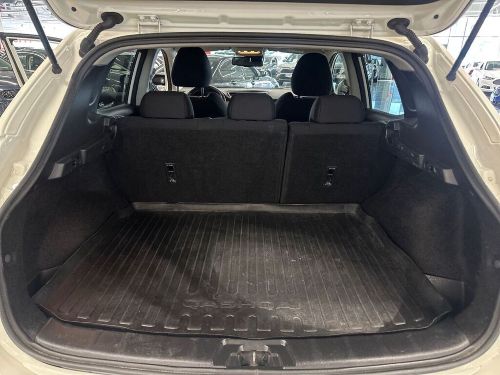 Nissan Qashqai 2020 Valkoinen