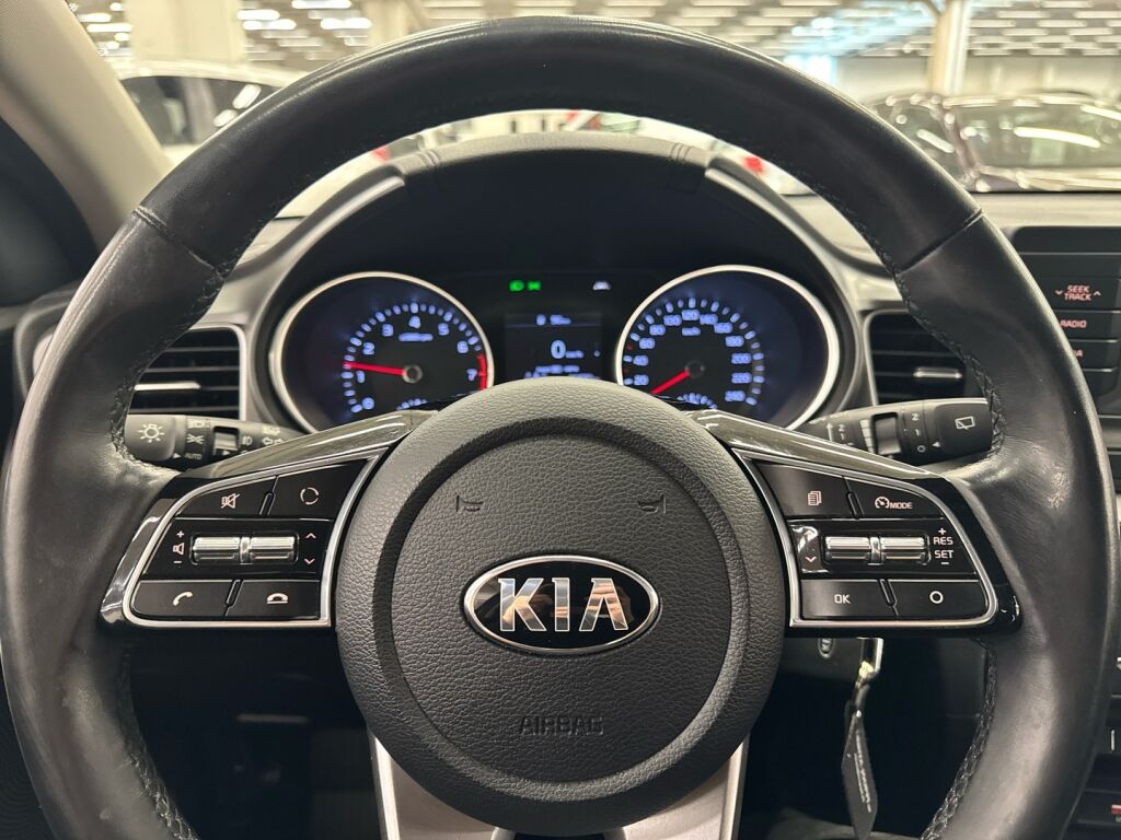 Kia XCeed 2020 Ruskea (beige)