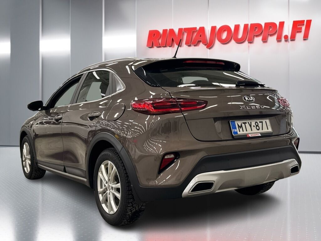 Kia XCeed 2020 Ruskea (beige)