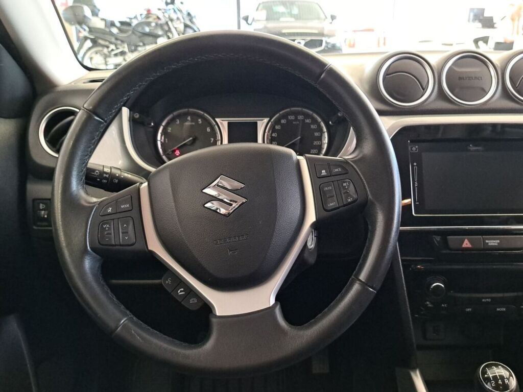 Suzuki Vitara 2016 Valkoinen