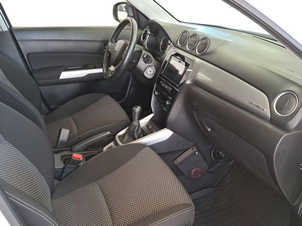 Suzuki Vitara 2016 Valkoinen