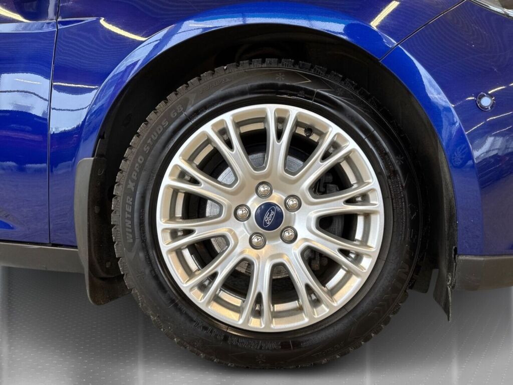 Ford Focus 2016 Metallinhohto Sininen